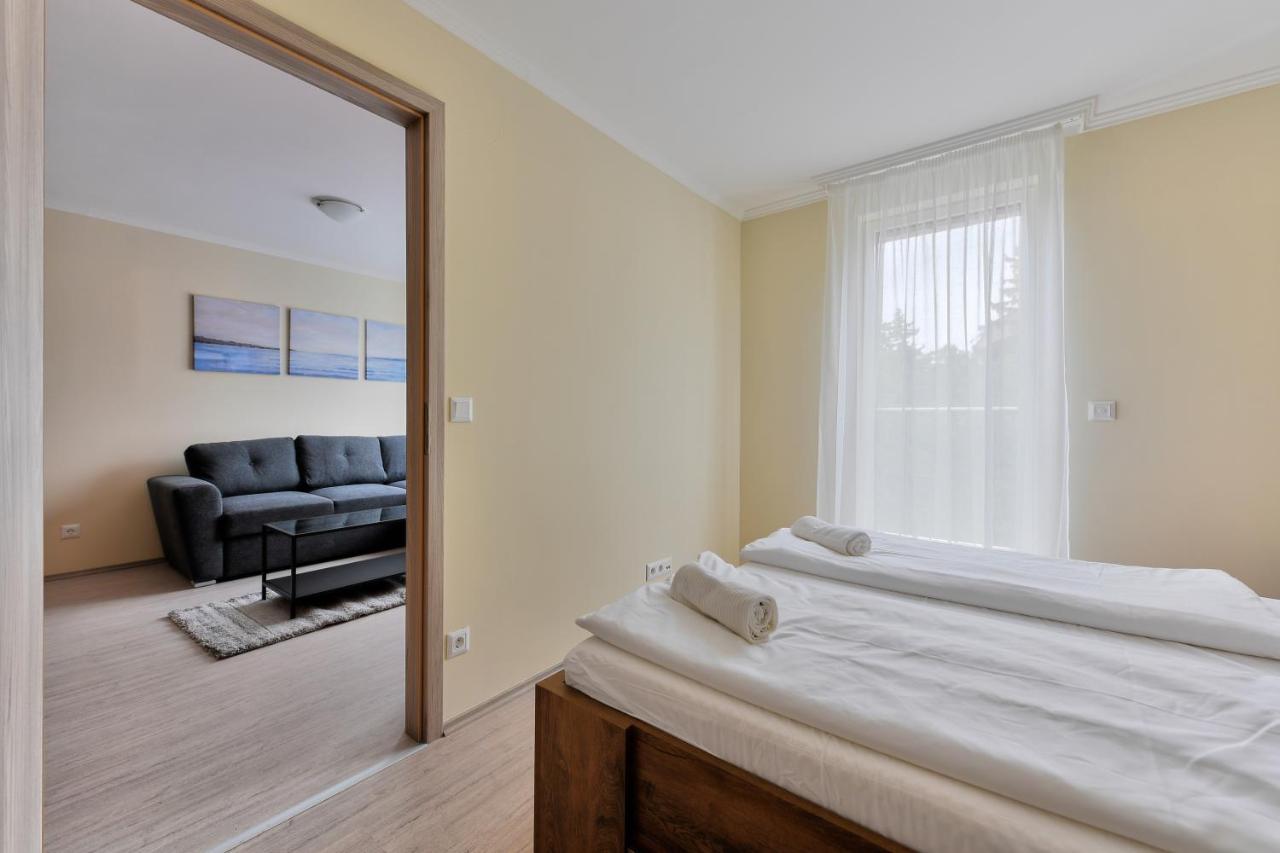 Villa Oliver Apartman Hévíz Exterior foto