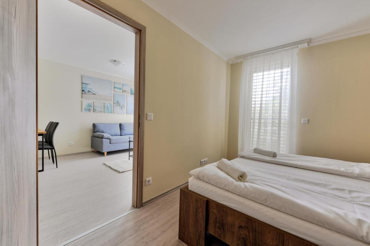 Villa Oliver Apartman Hévíz Exterior foto