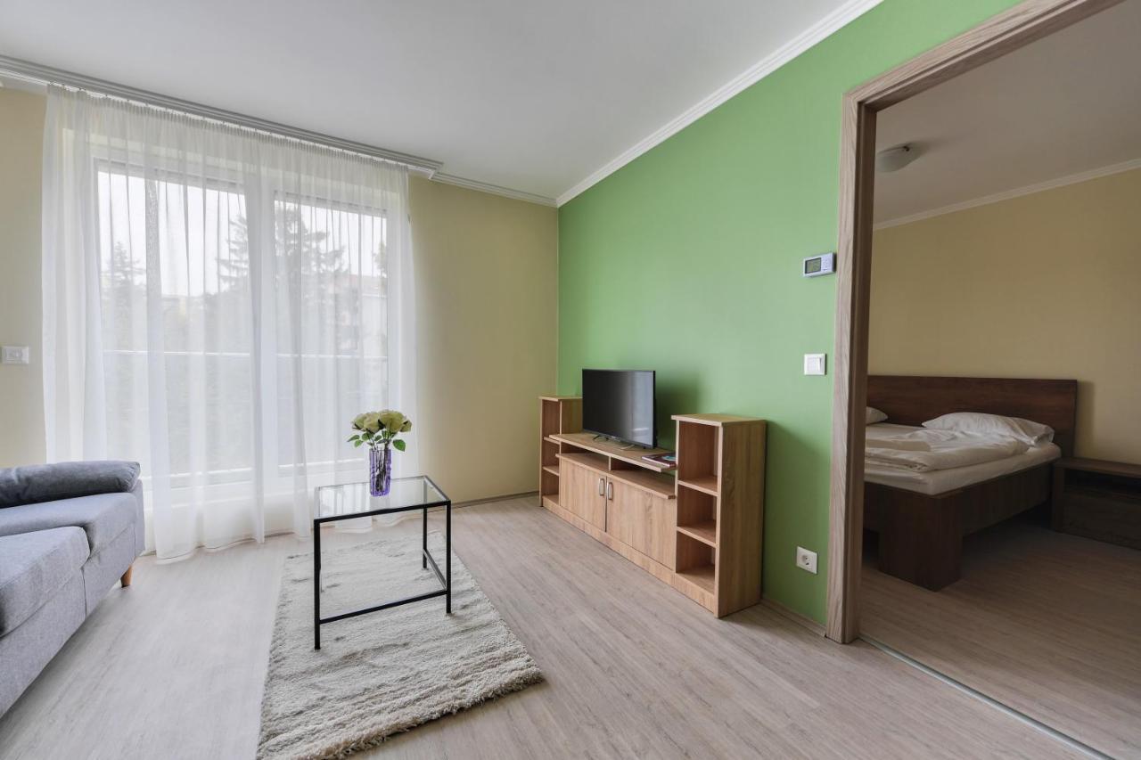 Villa Oliver Apartman Hévíz Exterior foto