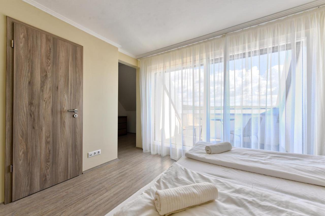 Villa Oliver Apartman Hévíz Exterior foto