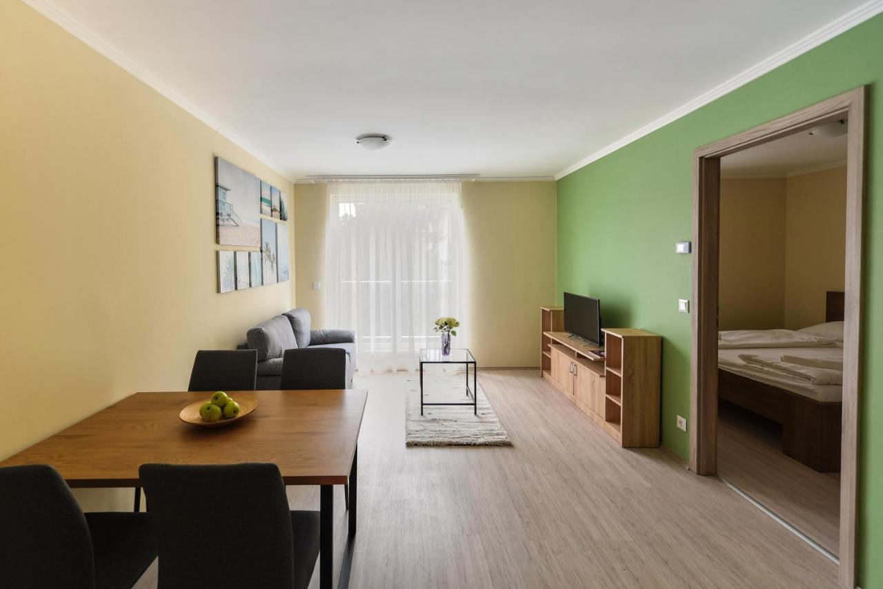 Villa Oliver Apartman Hévíz Exterior foto