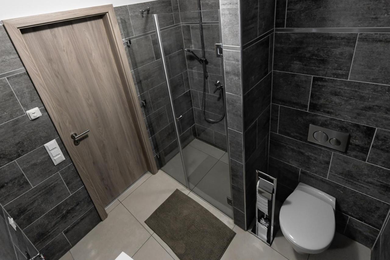 Villa Oliver Apartman Hévíz Exterior foto